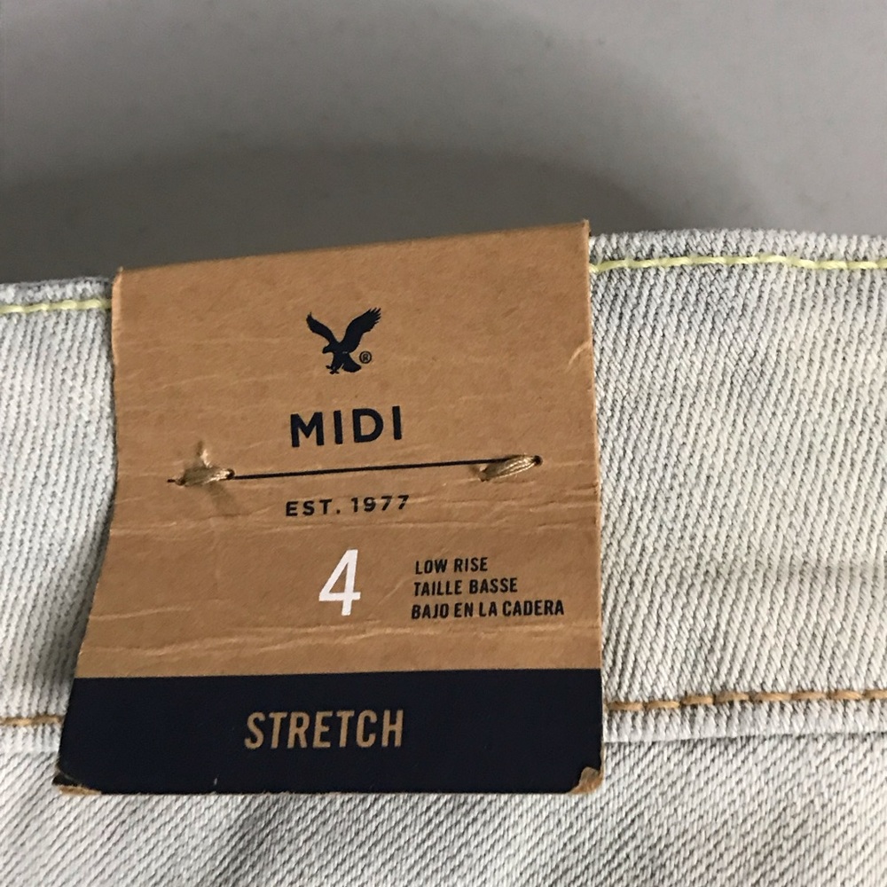 American Eagle jean shorts - Picture 5 of 12